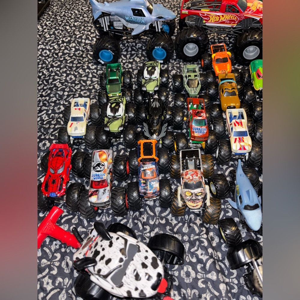 Monster Jam Toy Set - Multicolor - Picture 2 of 5